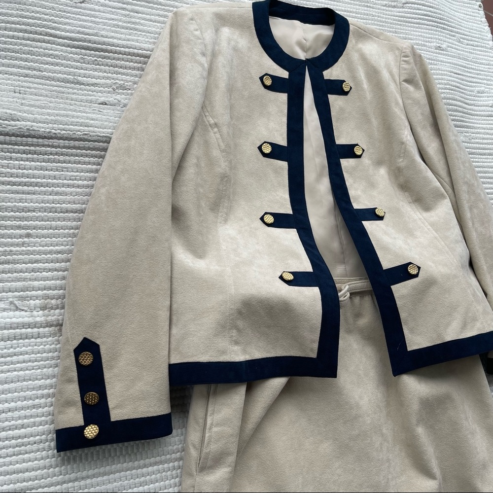 Vintage Nat Kaplan Ultrasuede Skirt Suit Navy Trim 70s Madison Ave Size 14 - Picture 2 of 12